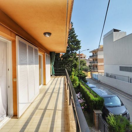 Big Apartment Caprabo Lloret de Mar Buitenkant foto